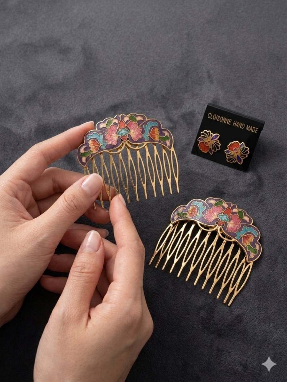 Cloisonné Floral Vintage Gold Hair Comb - and Earrings Decorative Set - Picture 2 of 6